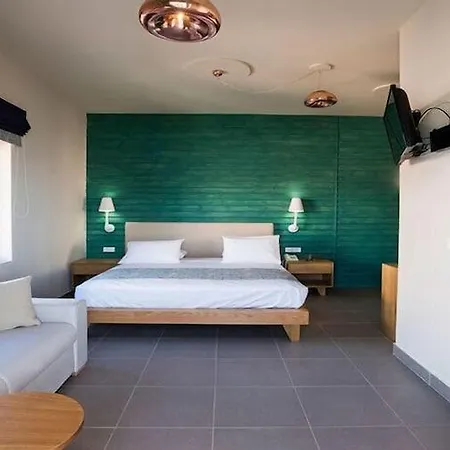 Elia Hotel 4*