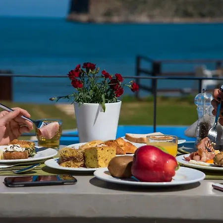 Elia Hotel 4*